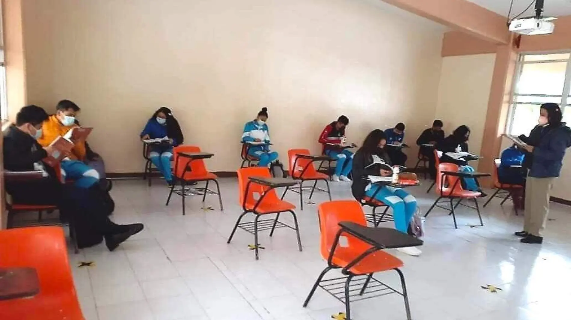 Piden clases presenciales Cecyteh Tepehuacán